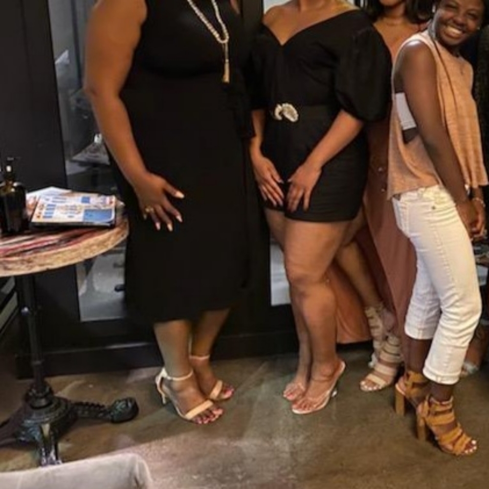 Express romper! Puff short sleeve!